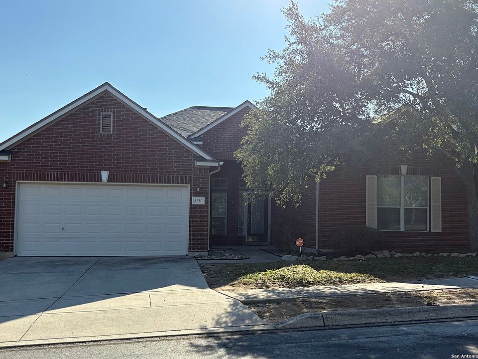 1st image of 2730 Lakehills