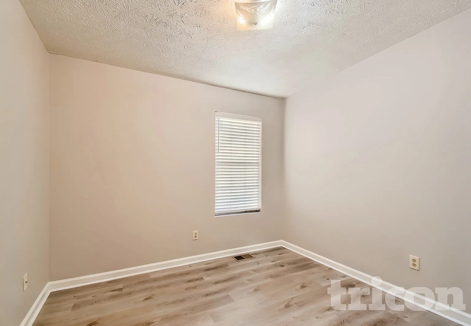 208 Pine St Stockbridge GA — Photo 4