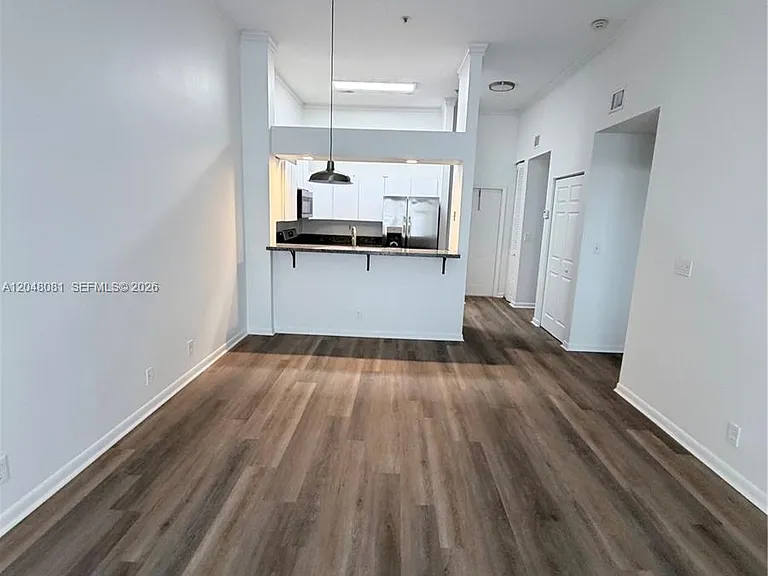 1657 Tyler St #207 — Photo 8