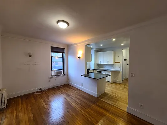 Rented by M.Woods & Associates | media 22