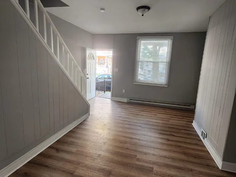 3441 Tampa St — Photo 3
