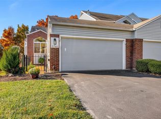 1766 Ridgeview Circle Dr, Ballwin, MO 63021