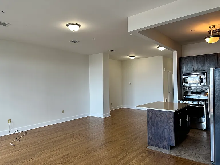 90 Bay Landing St #7K — Photo 9