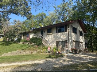 7 Woody Way, Oakwood Hills, IL 60013