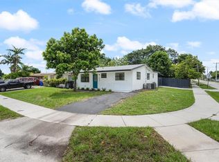 7022 SW 19th Ct, North Lauderdale, FL 33068