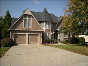 4th image of 5228 NE Sawgrass Dr