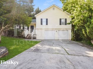 189 Bay Court Dr, Stockbridge, GA 30281