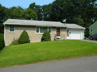 185 Courtland Ave, Waterbury, CT 06705