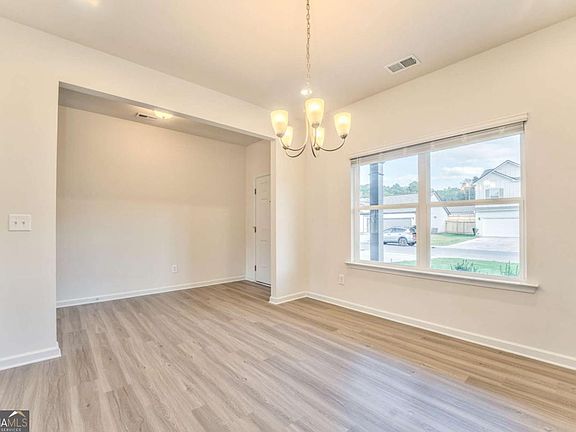3rd image of 15 Bennett Way