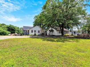 530 Lowndes Hill Rd, Greenville, SC 29607