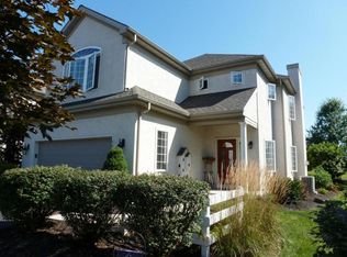 720 Woodfield Dr, Lititz, PA 17543