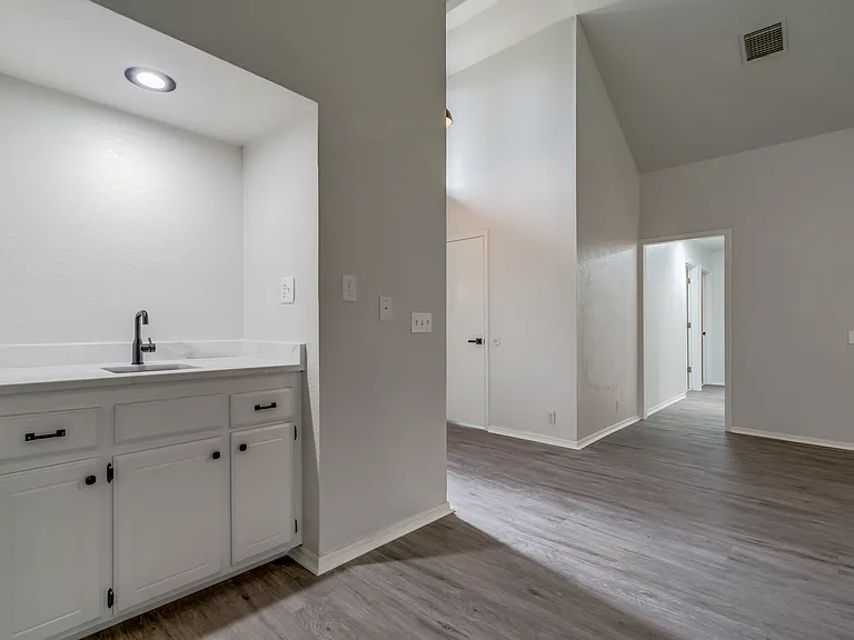 2809 Countrywood Ln — Photo 14