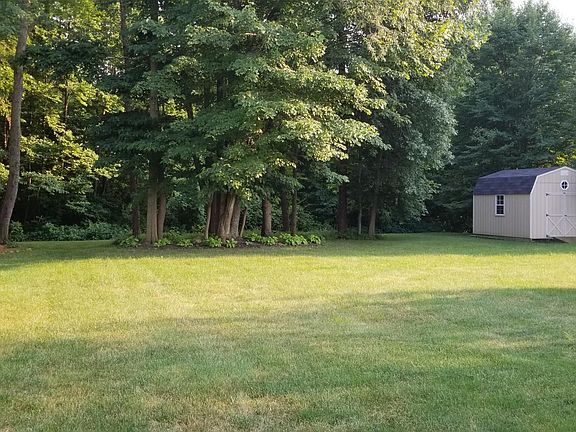 3rd image of 1090 Big Valley Dr