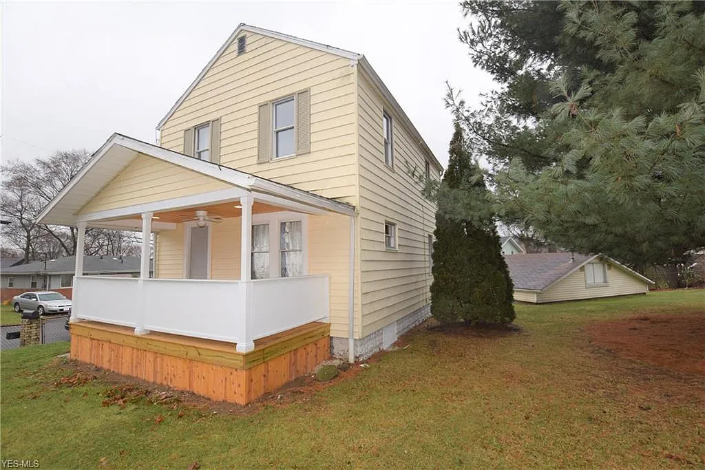 108 Morgan St photo 1