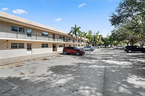 1560 Colonial Blvd #234 Photo 1