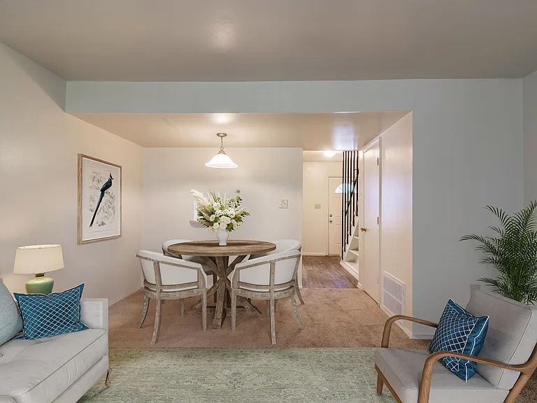Southgate Manor Apartments — Photo 6