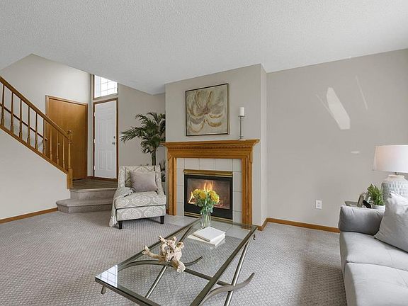 5th image of 15656R Finewood Ct