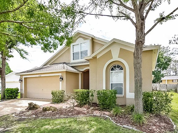 2nd image of 4542 Roundview Ct