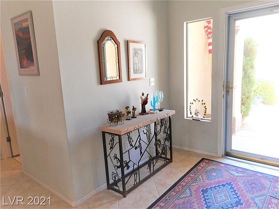 4th image of 2066 King Mesa Dr