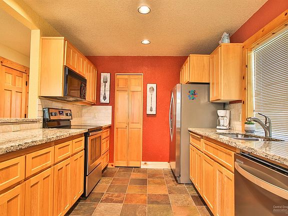 5th image of 1612 Prairie Falcon Dr