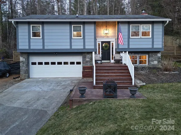 311 Sunset Dr, Hendersonville, NC 28791
