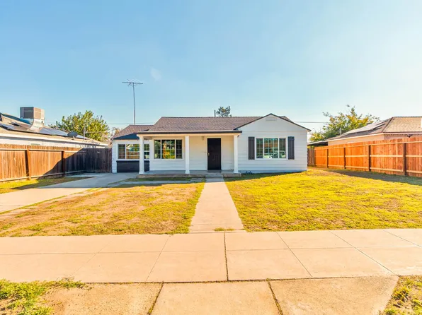 1545 W Fountain Way, Fresno, CA 93705