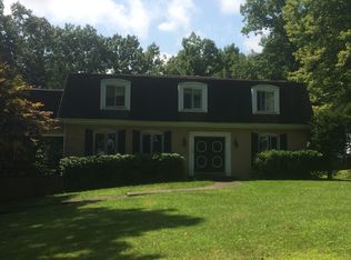 103 Green Gables Mnr, Zelienople, PA 16063