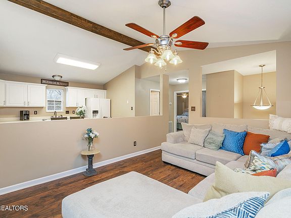 2nd image of 4014 Larigo Dr