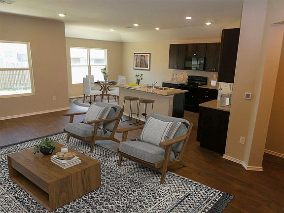 4th image of 6009 Roderick Dr