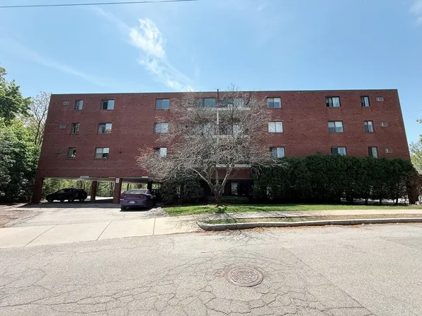 209 Riverview Ave APT 29, Newton, MA 02466