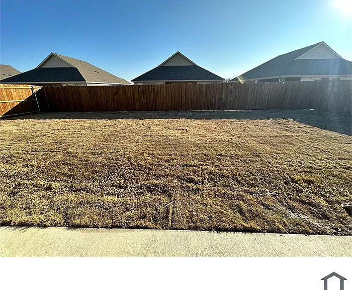 336 Wentworth Dr — Photo 19