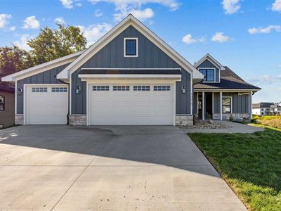 1275 Osage Ln, North Liberty, IA, 52317