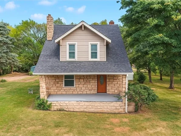 1801 S 55th St, Kansas City, KS 66106