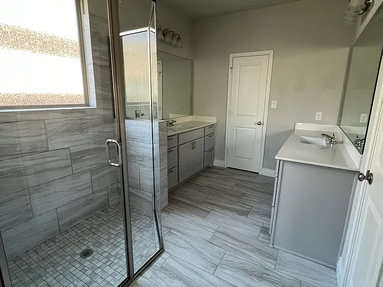 112 Freeman Loop — Photo 22