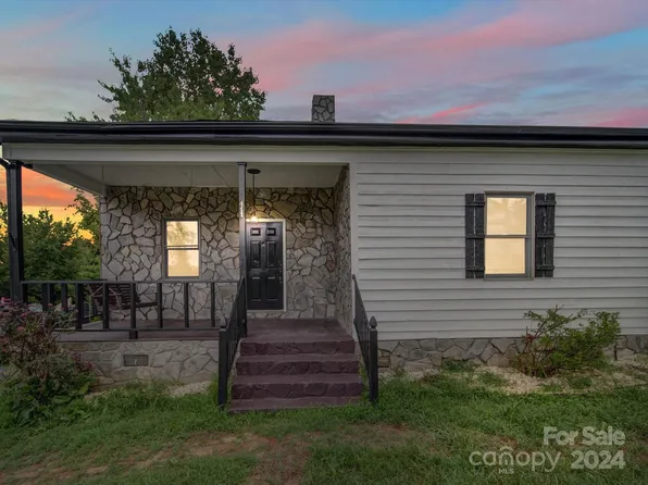 411 Carolina Ave, Hickory, NC 28601