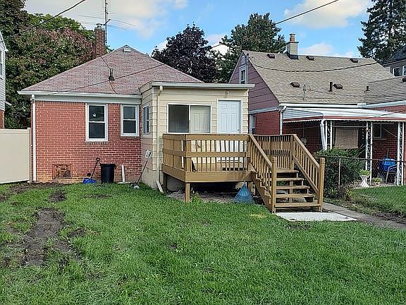 2nd image of 1095 Mollno St