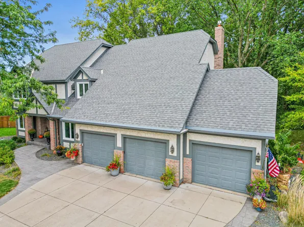 753 Bridle Ridge Rd, Eagan, MN 55123