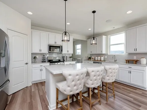 8650 Leander Ave, Zionsville, IN 46077