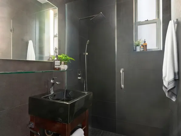 406 West 46th Street 2C image 6 of 7