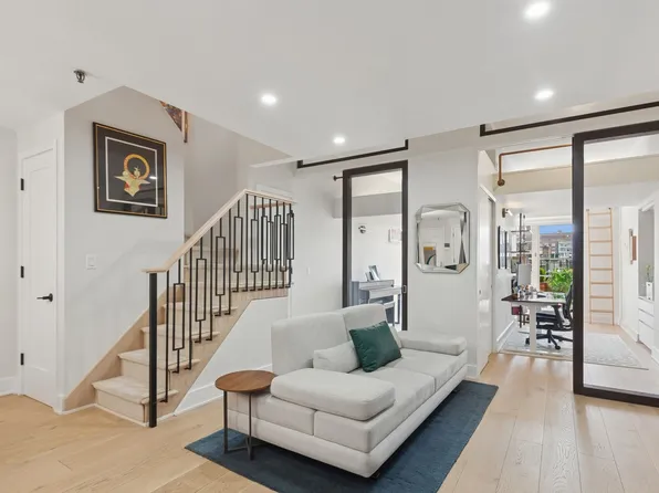 240 West 23rd Street image 10 of 19