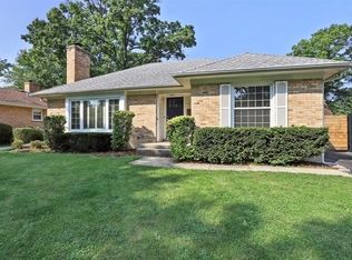 746 Greenview Pl, Lake Forest, IL 60045