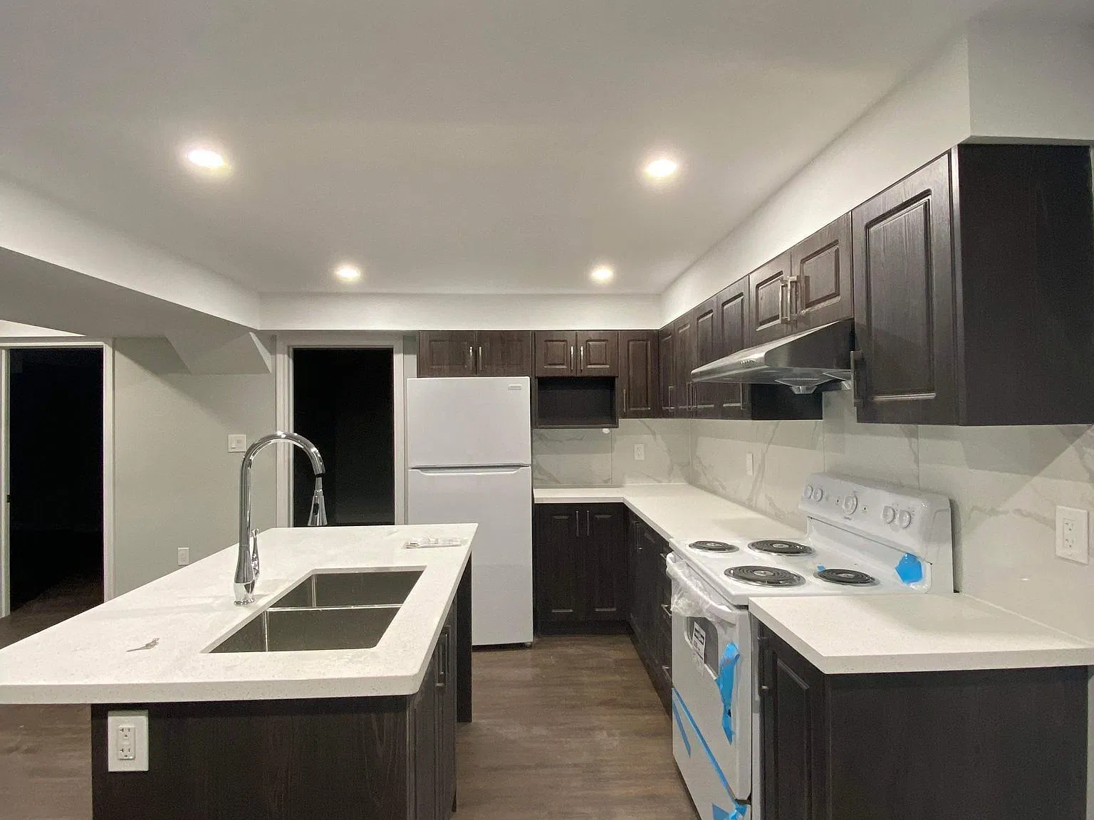 2 bed, $1,800 — Photo 2