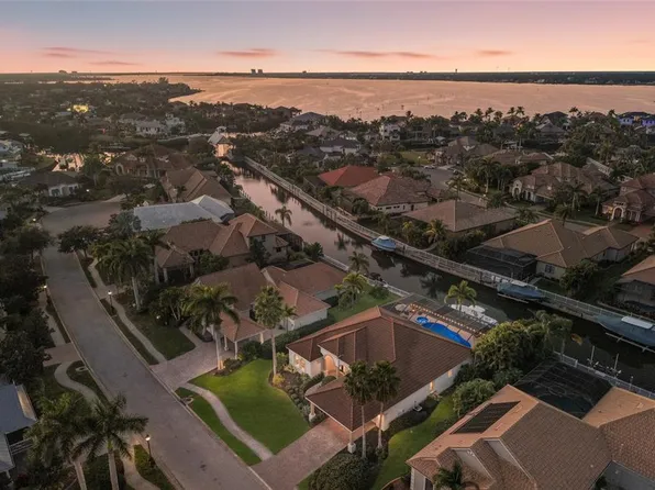 4721 Mainsail Dr, Bradenton, FL 34208