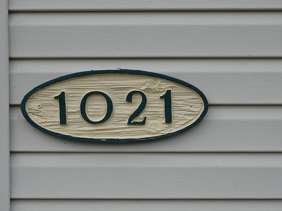 1021 Timberwood Drive