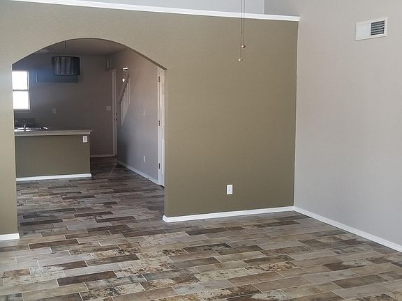 5th image of 11700 Autumn Wheat Dr