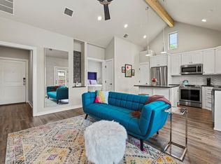 807 E Highway St #302, Fredericksburg, TX 78624