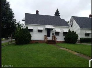 5452 South Blvd, Maple Heights, OH 44137