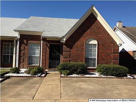 1st image of 5815 Garden Walk E