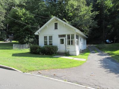 84 Spring Avenue, Troy, NY, 12180