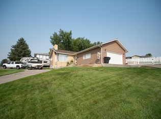 24 Spruce Dr, Havre, MT 59501